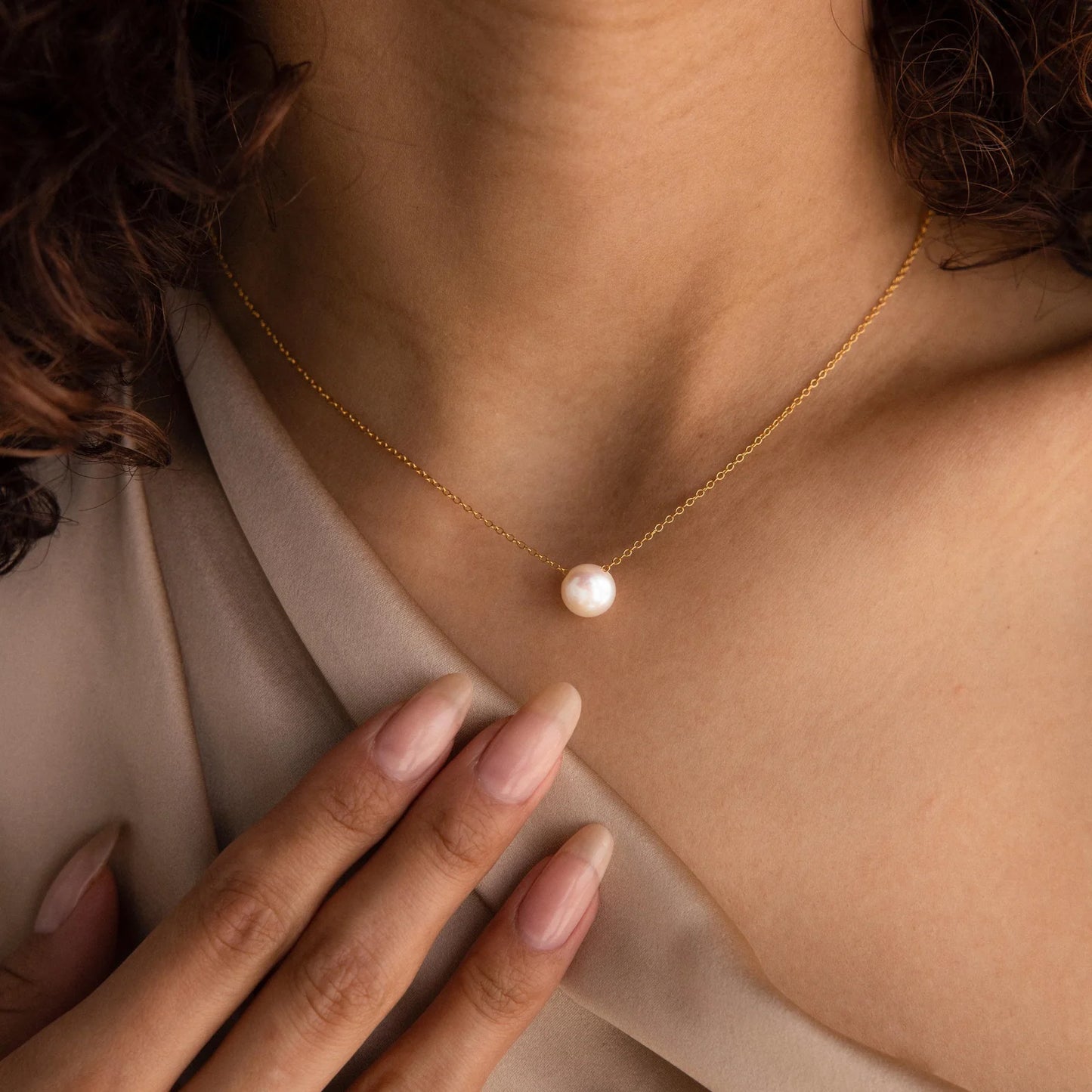 Luna Marina Pearl Necklace