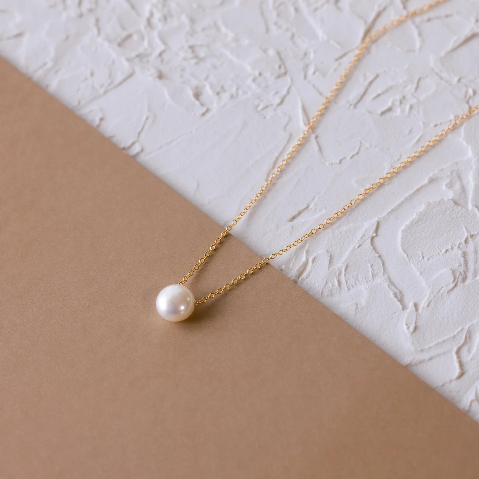 Luna Marina Pearl Necklace
