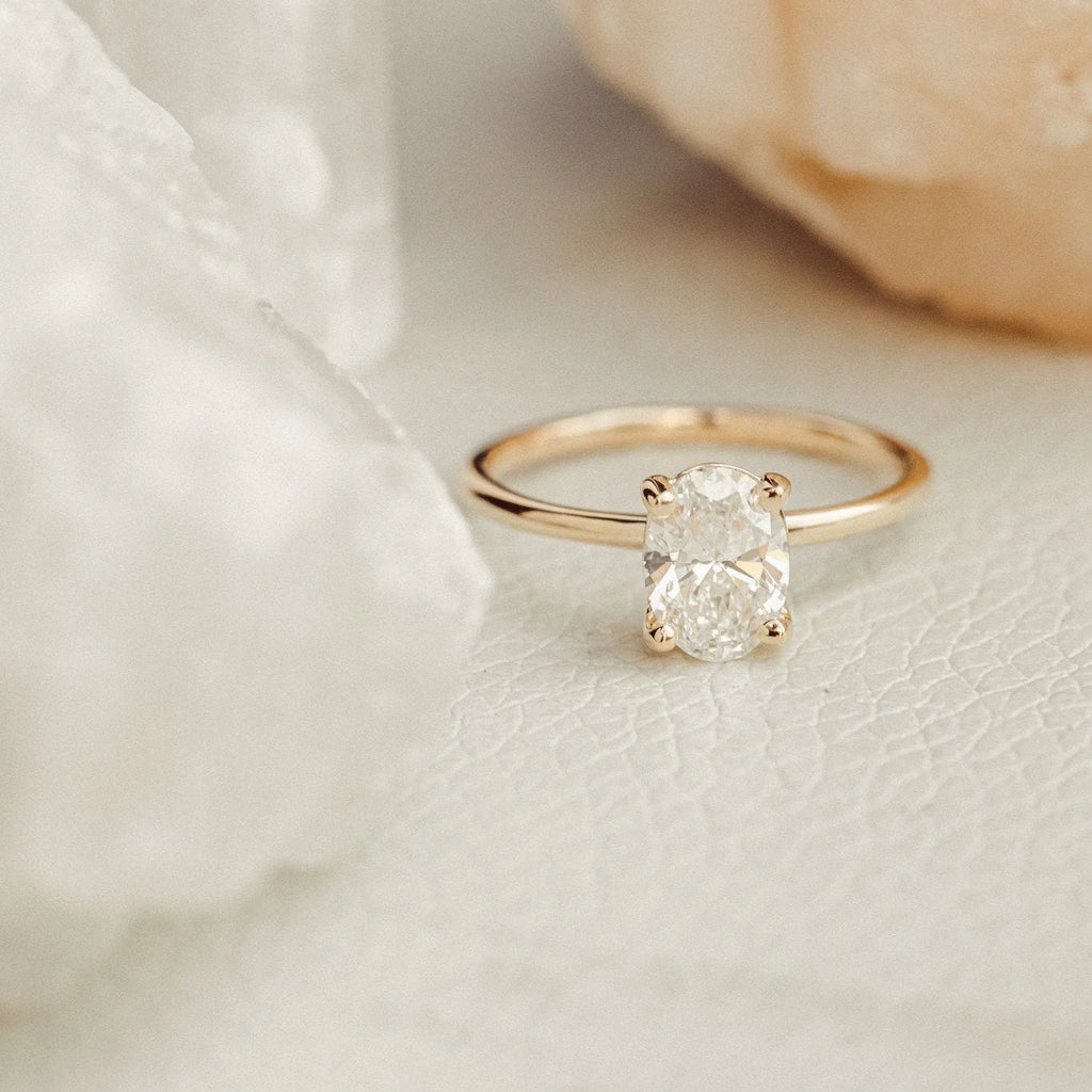 Zafyra Oval Ring
