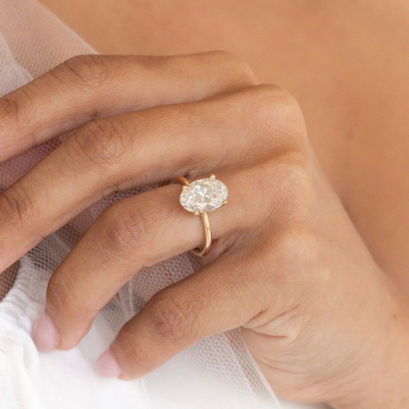 Zafyra Oval Ring